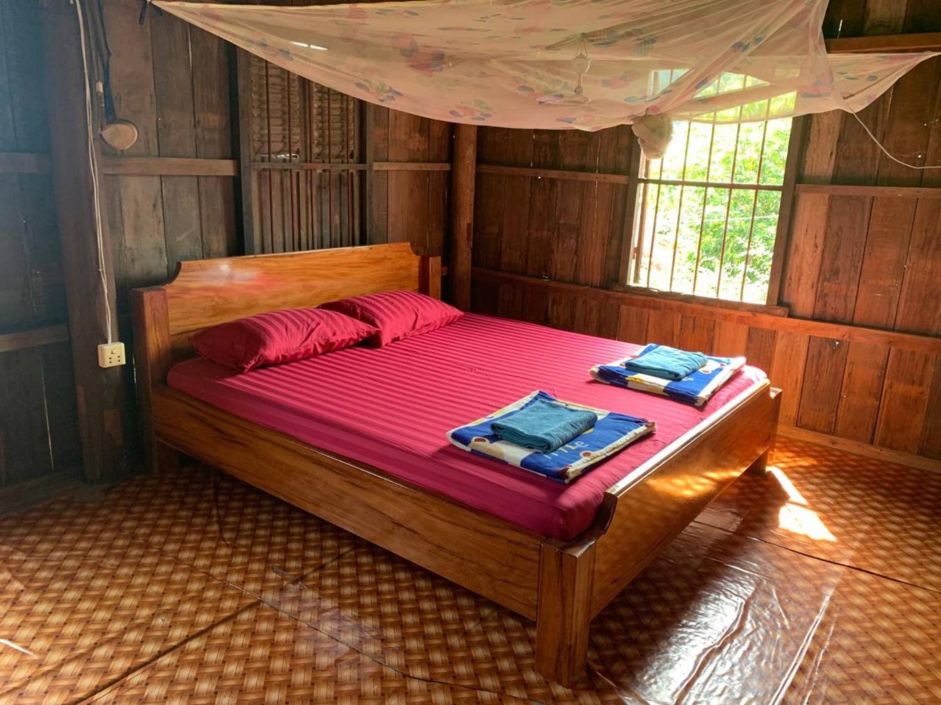 Family Batcave Homestay view 3