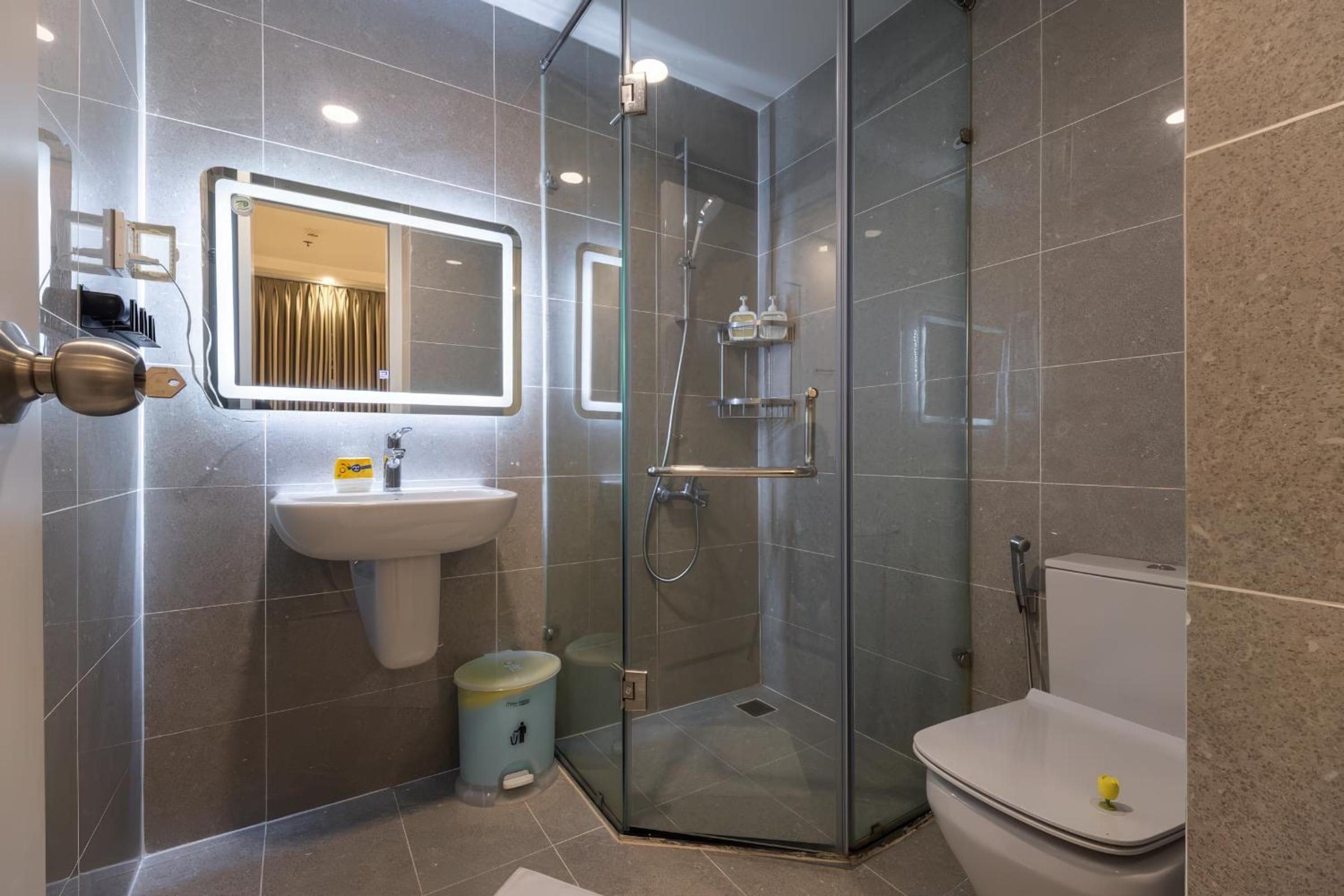 Terra Royal Apartment D3 - 1 2 BR at City Center