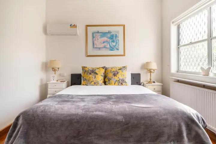 Dalia's Blue Mountain Retreat