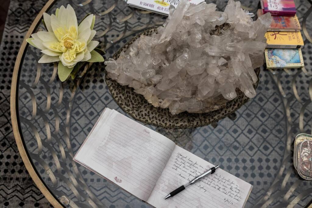 Dalia's Blue Mountain Retreat