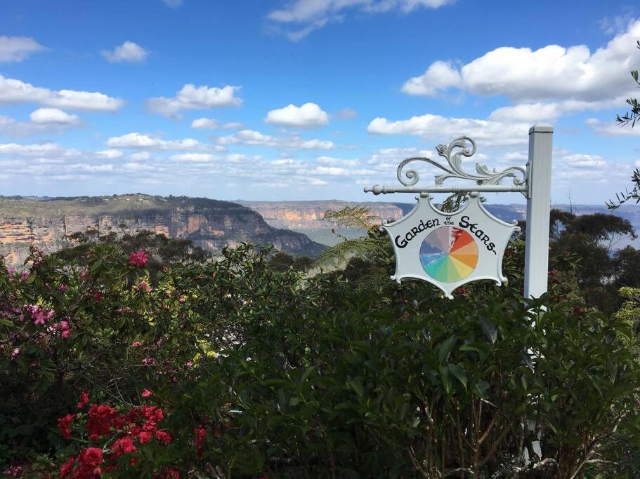 Dalia's Blue Mountain Retreat