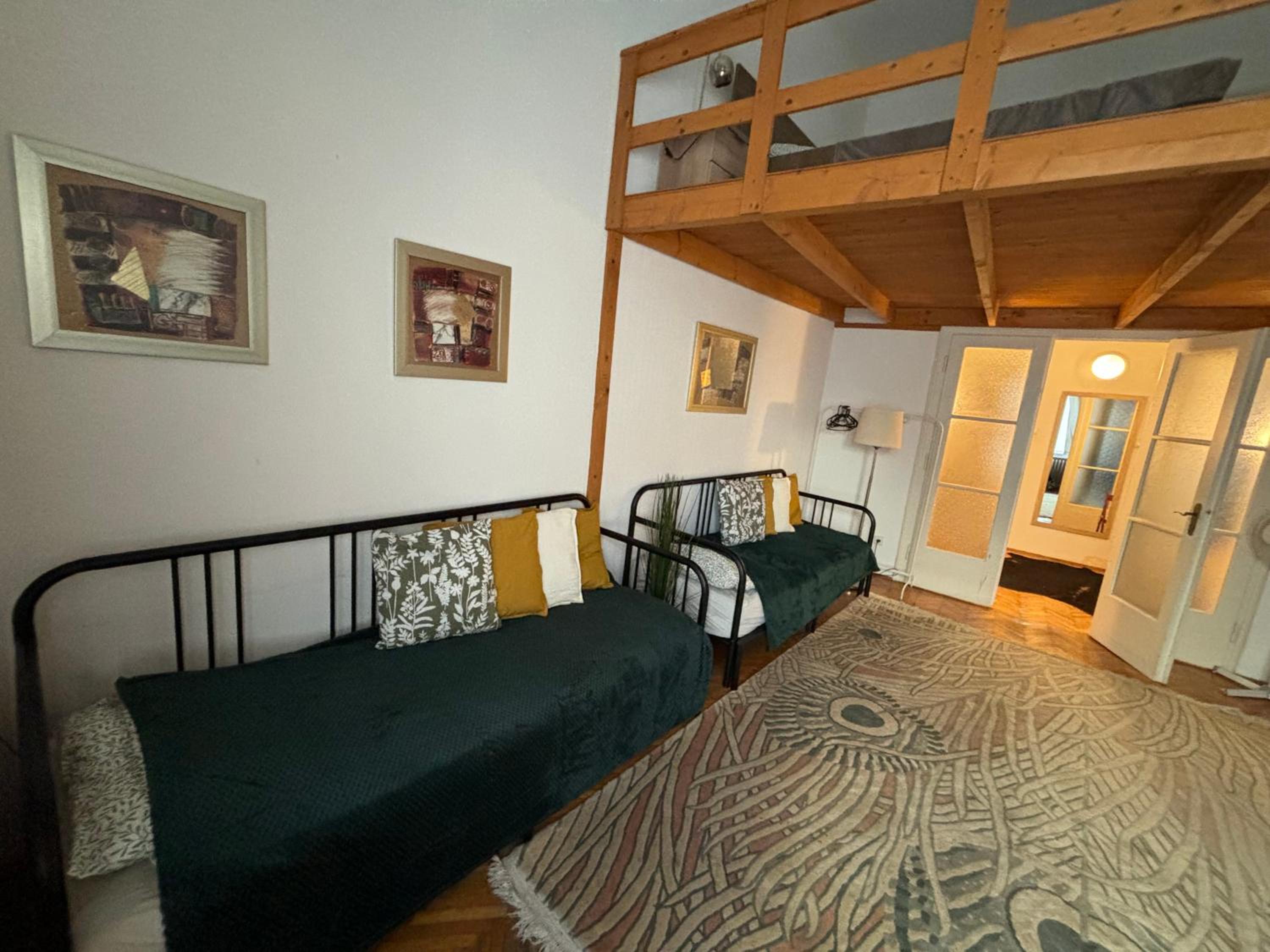 Central Apartment next to the Elisabeth Bridge view 3