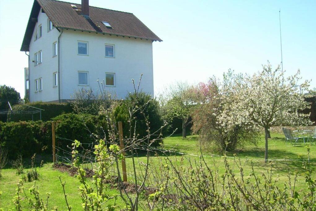 Fewo4 Die Ferienwohnung Naumburg