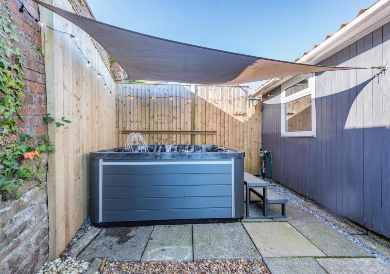 2 Bed in Llangain oc-g30185