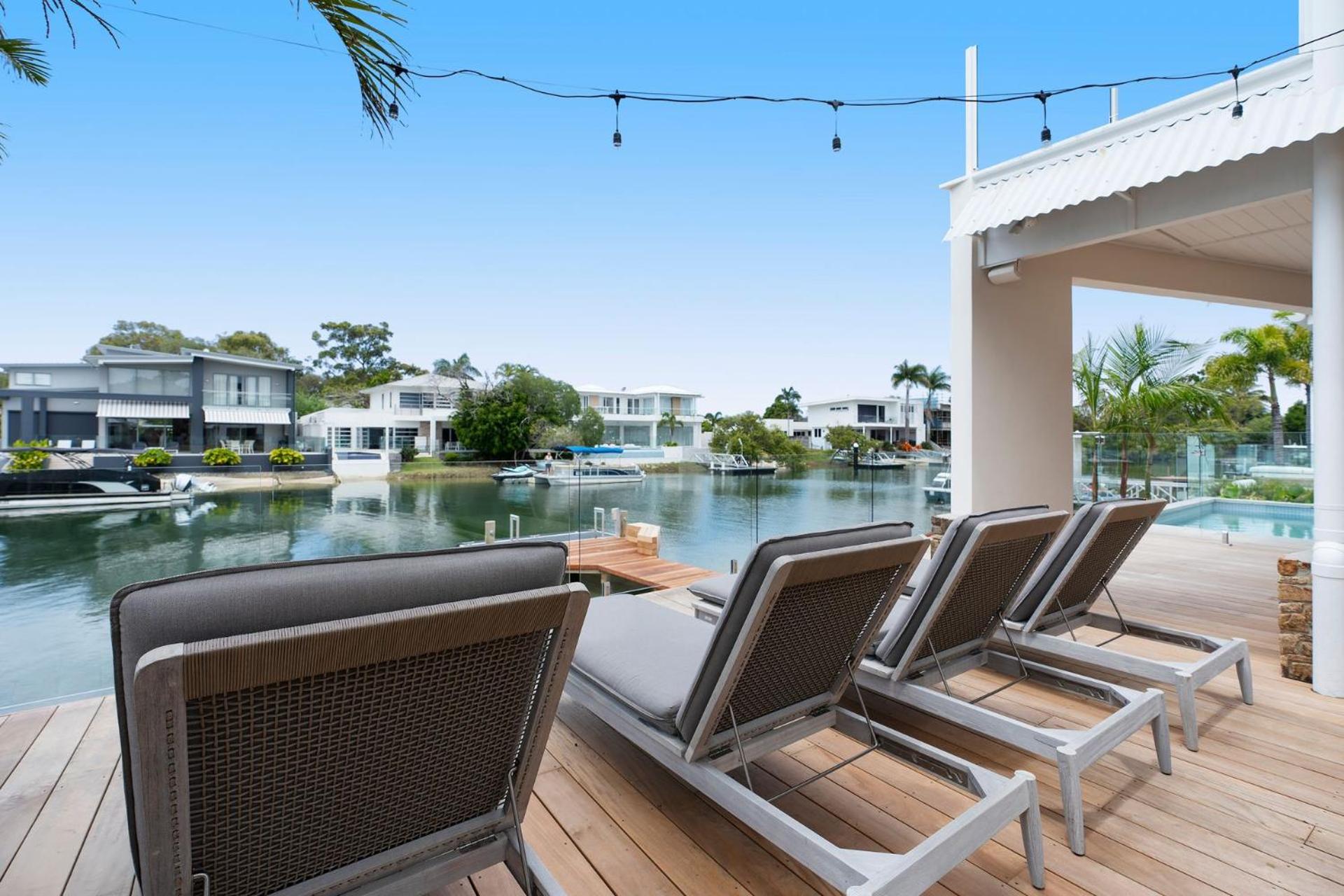 Lucy - Noosa - Noosaville