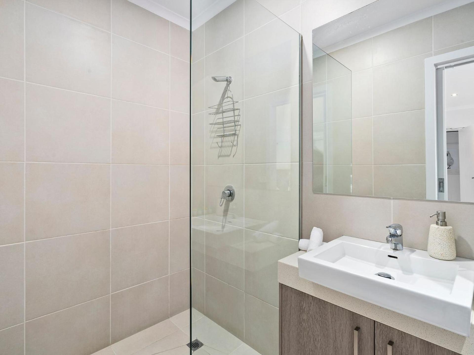 Yarrawonga Lakeside Apartment 50