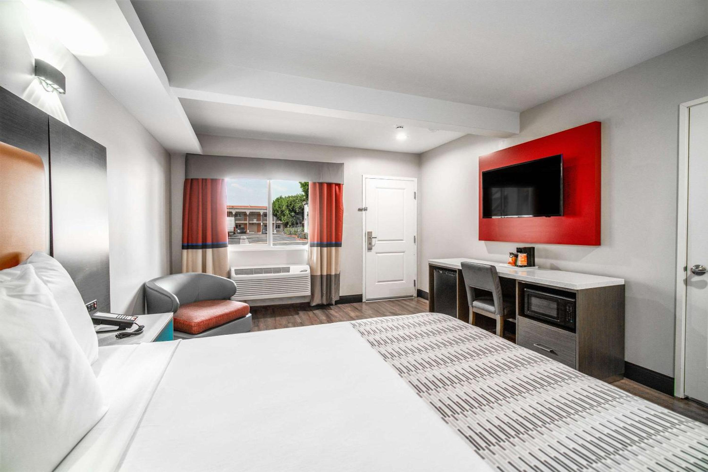 Rodeway Inn South Gate - Los Angeles South