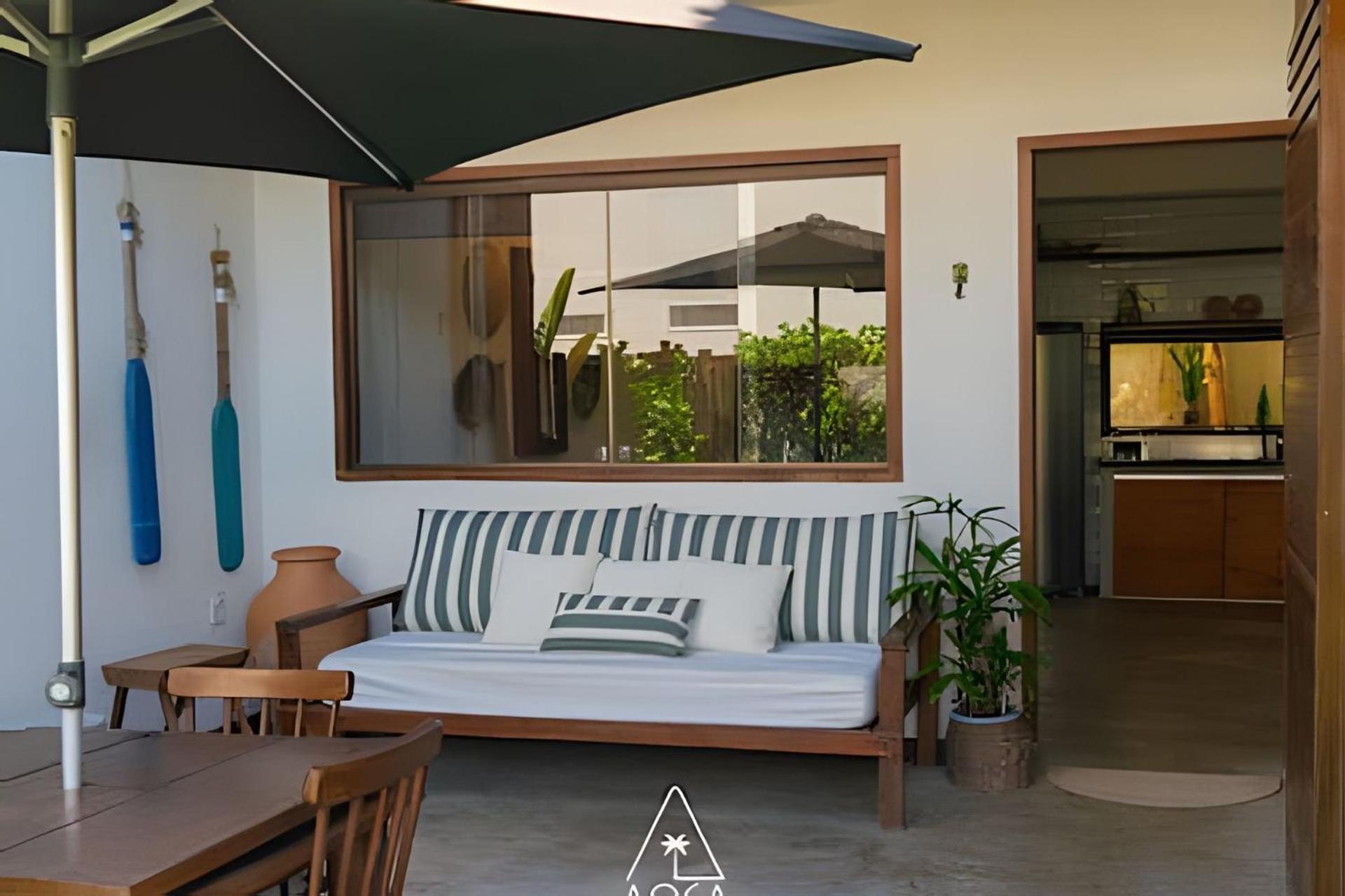 Seafront in the Route of Miracles - Duplex with Pool