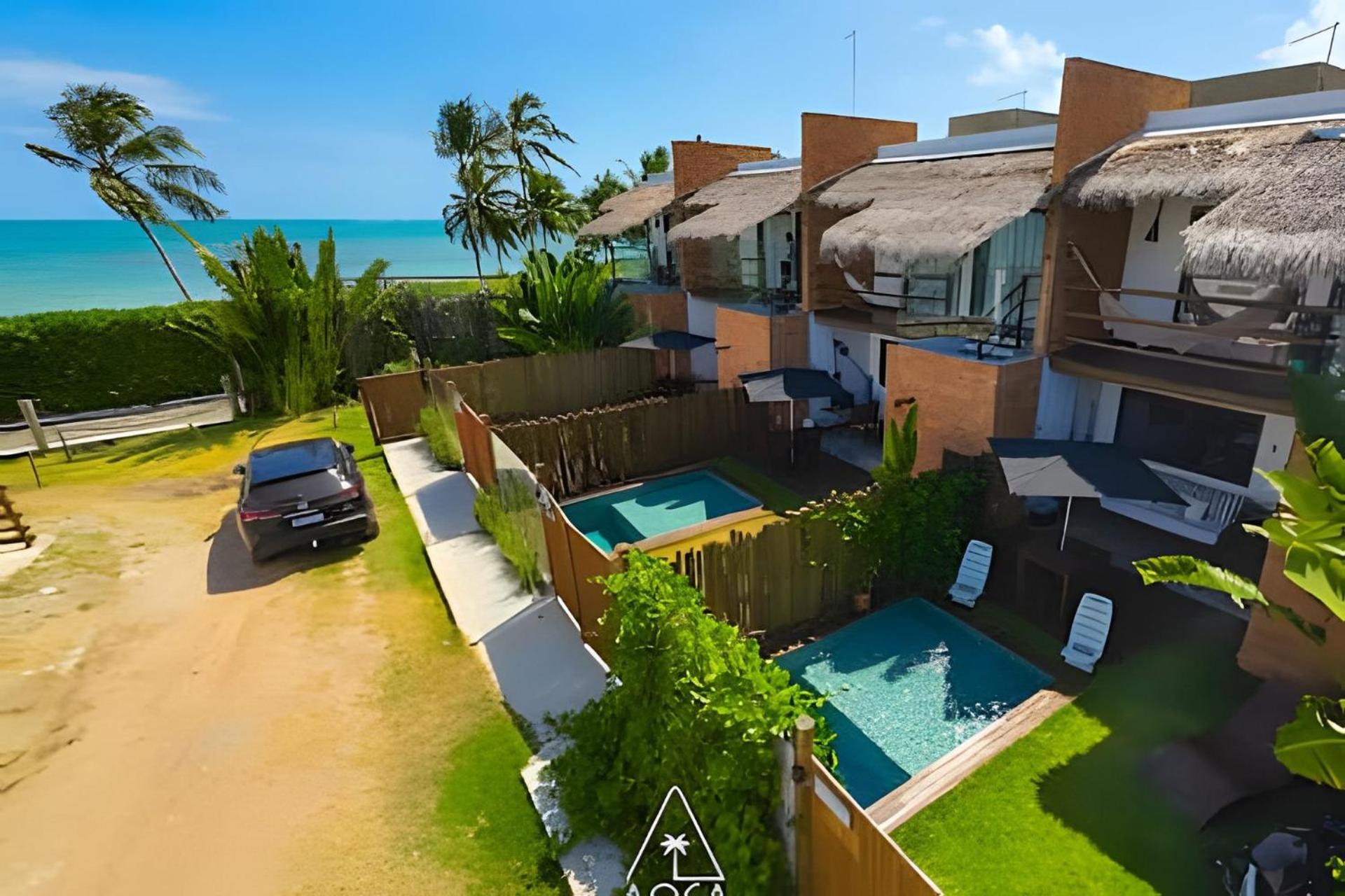 Seafront in the Route of Miracles - Duplex with Pool