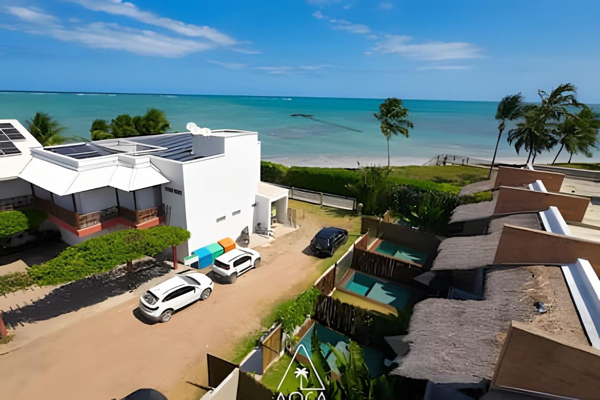 Seafront in the Route of Miracles - Duplex with Pool