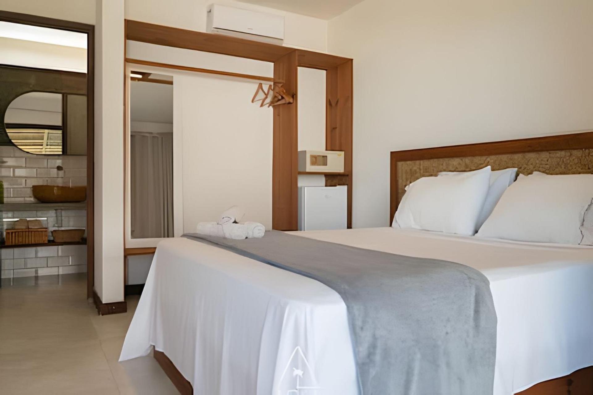 Seafront in the Route of Miracles - Duplex with Pool