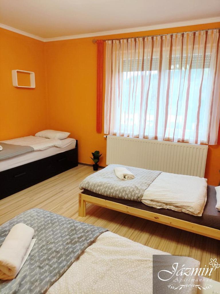 Jázmin Apartmanház