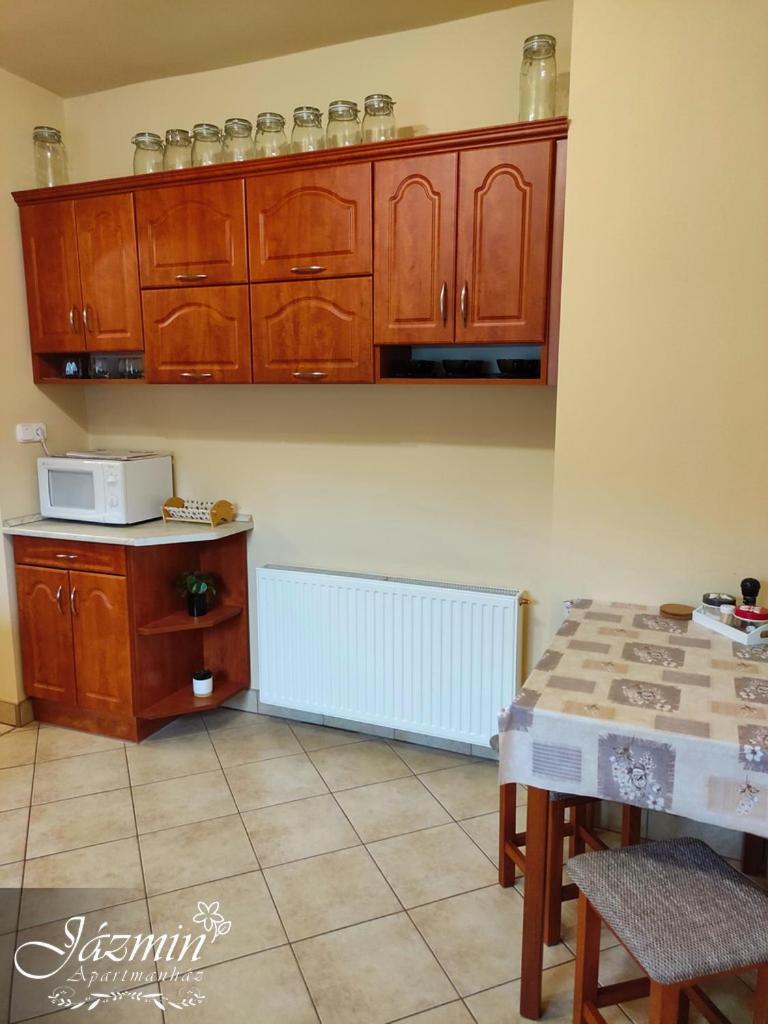 Jázmin Apartmanház