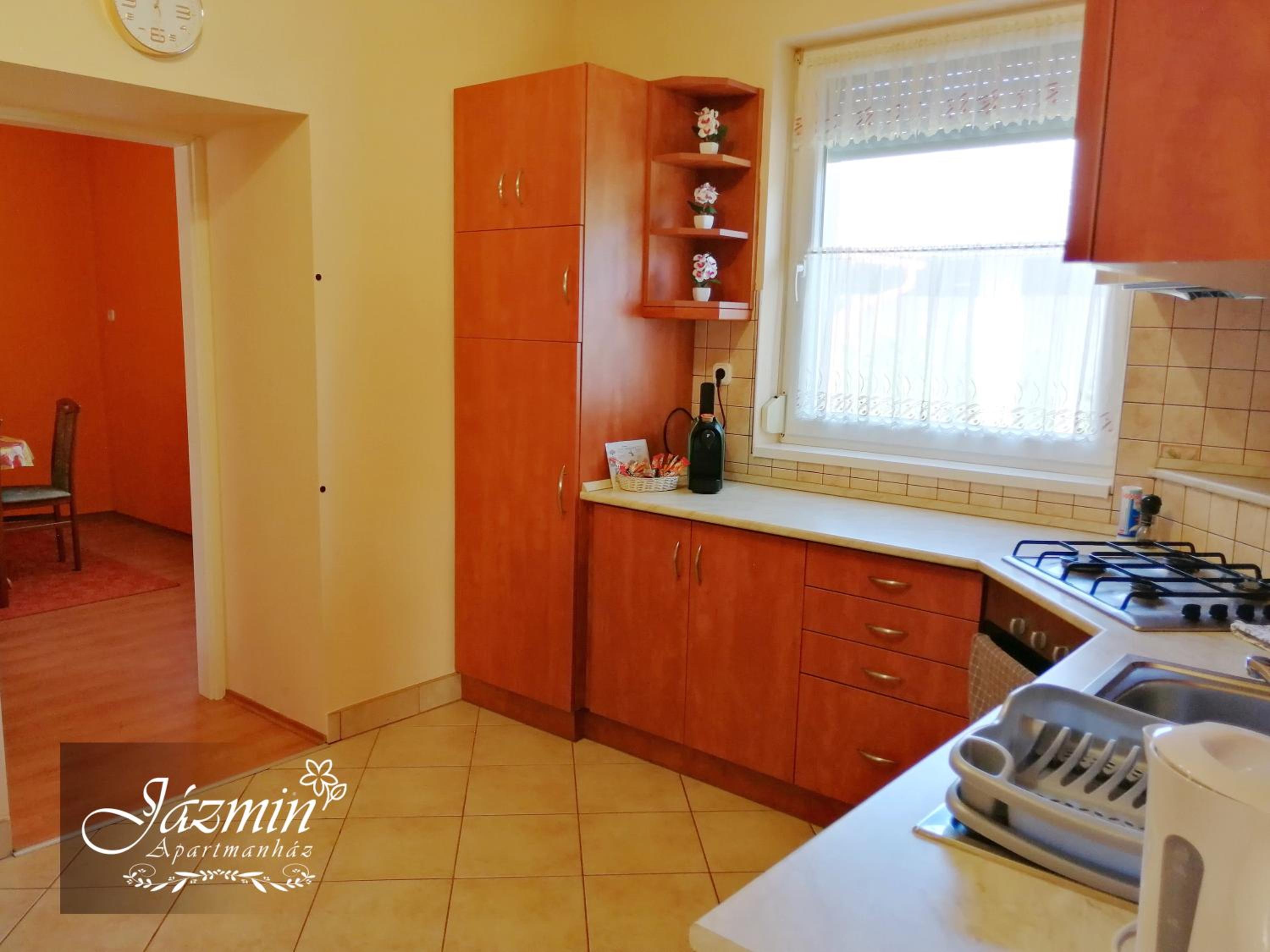 Jázmin Apartmanház