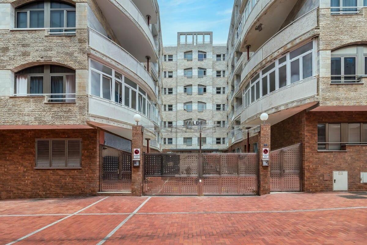 Spacious Two Bedroom Apartment with Terrace right on the Surf Beach