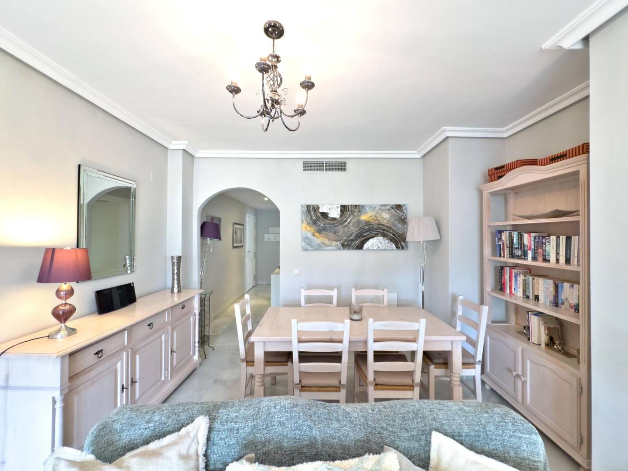 Moderno Apartamento Vacacional cerca de Puerto Banús-Playa
