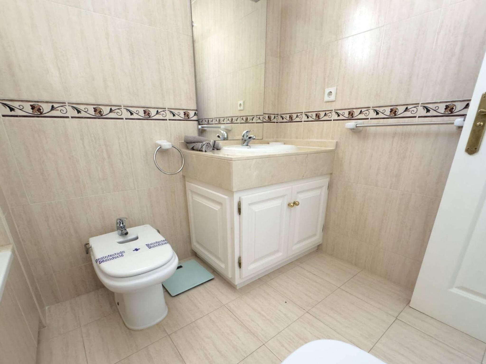Moderno Apartamento Vacacional cerca de Puerto Banús-Playa