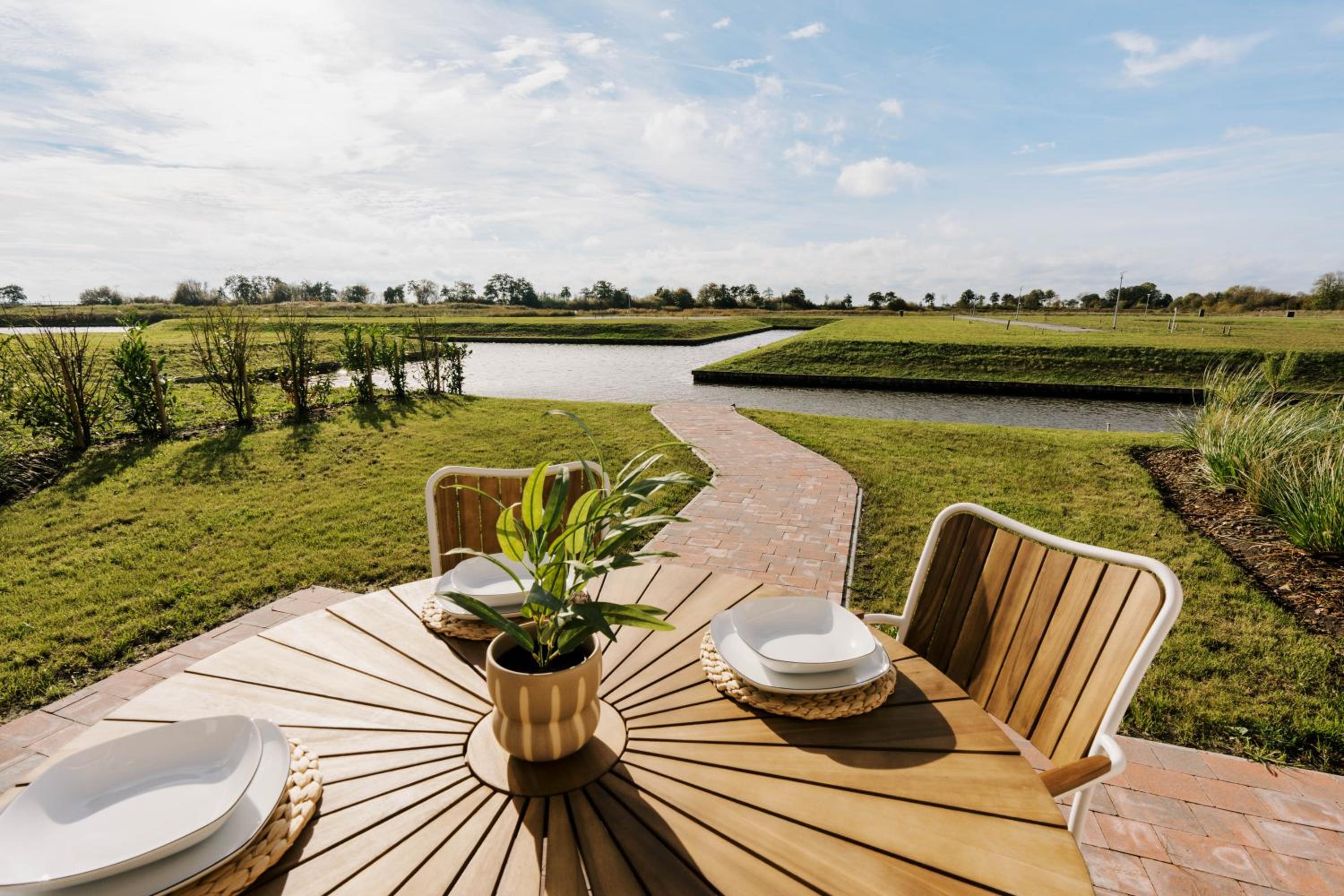 Küsten Suite Grachten Suite 2 direkte Wasserlage, Terrasse, 76qm, Neubaugebiet