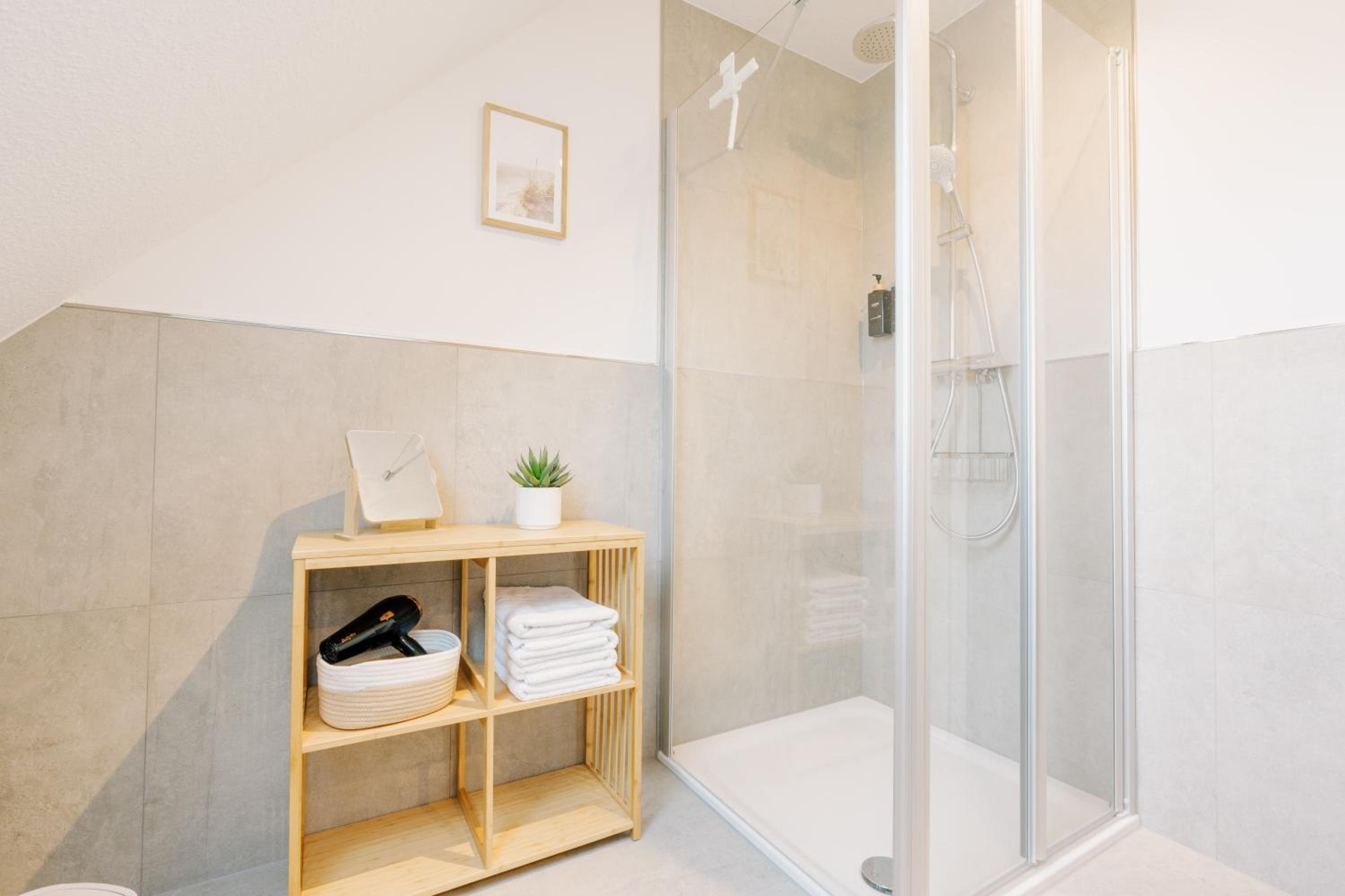 Küsten Suite Grachten Suite 2 direkte Wasserlage, Terrasse, 76qm, Neubaugebiet