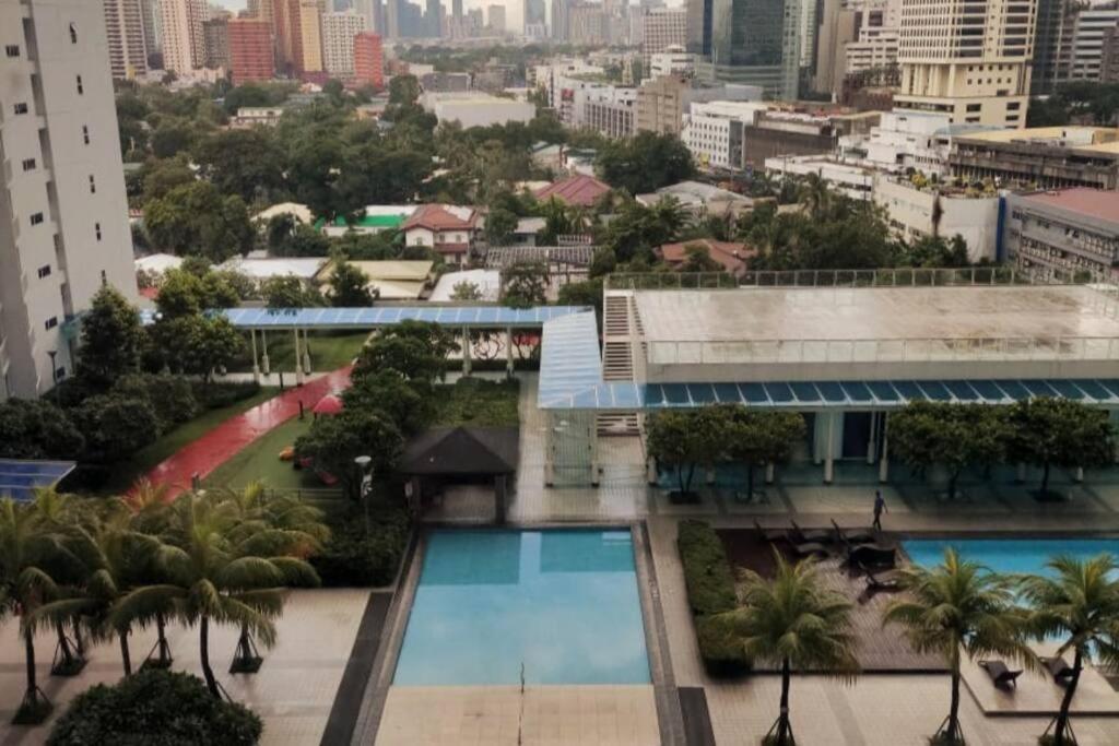 CozyNest in Makati view 3