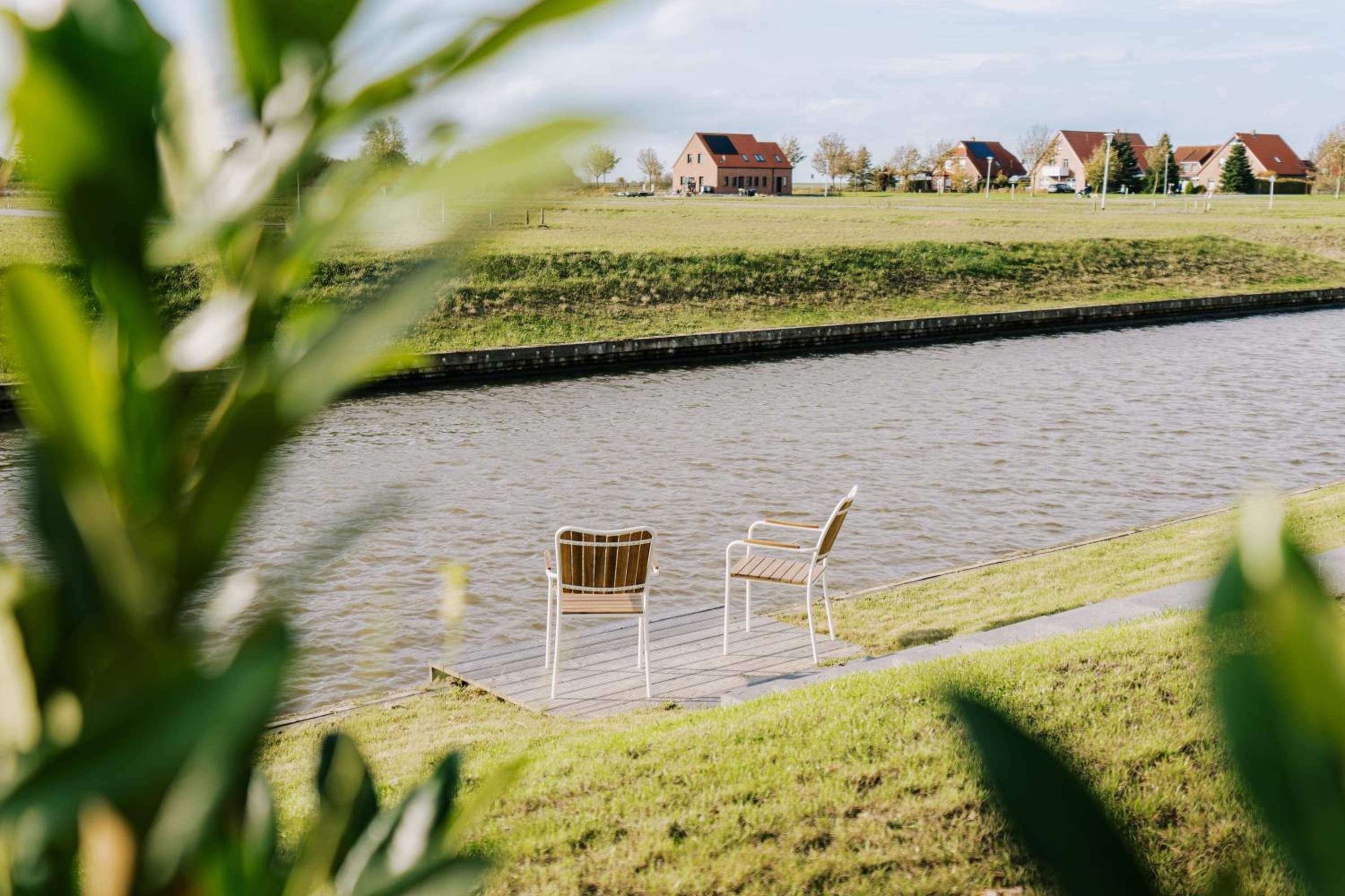 Küsten Suite Grachten Suite 2 direkte Wasserlage, Terrasse, 76qm, Neubaugebiet