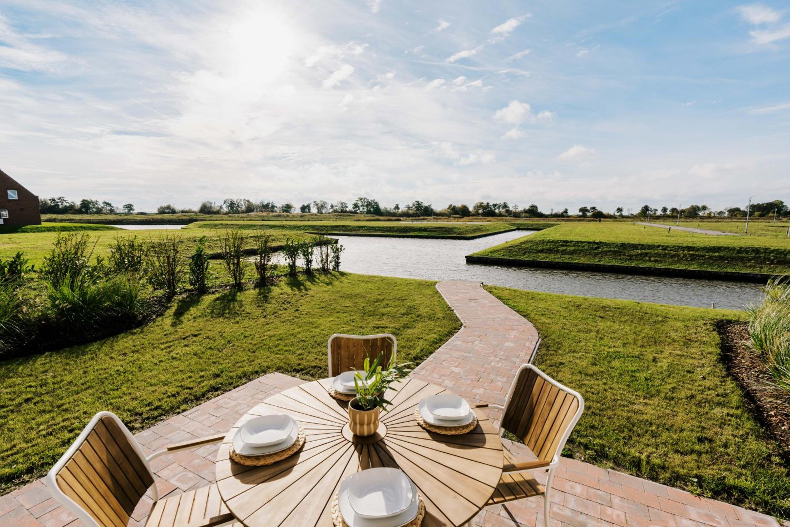 Küsten Suite Grachten Suite 2 direkte Wasserlage, Terrasse, 76qm, Neubaugebiet