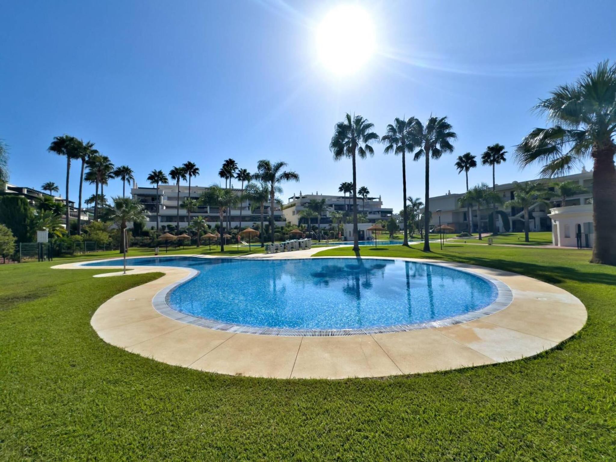 Moderno Apartamento Vacacional cerca de Puerto Banús-Playa