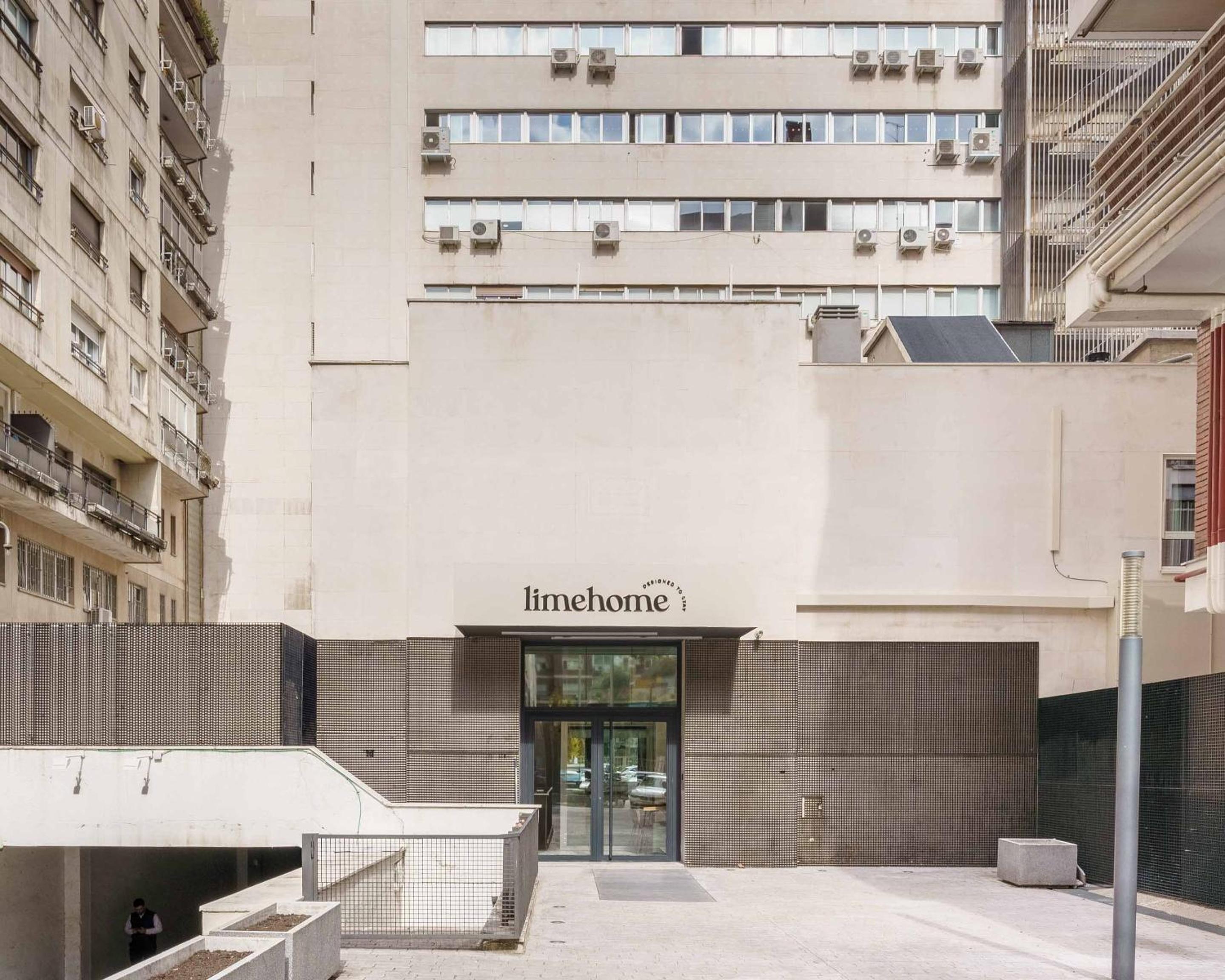 Limehome Madrid Calle de Juan Hurtado de Mendoza