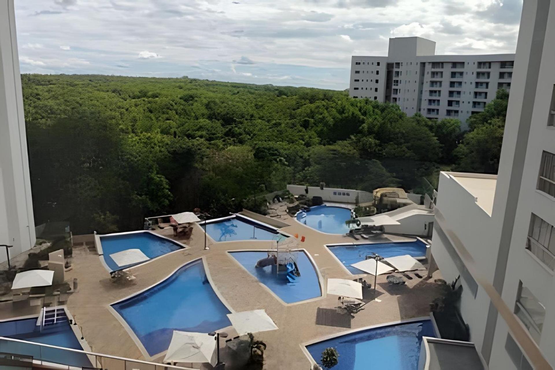 Apto no Park Veredas com acesso ao rio de águas quentes e área de lazer espetacular