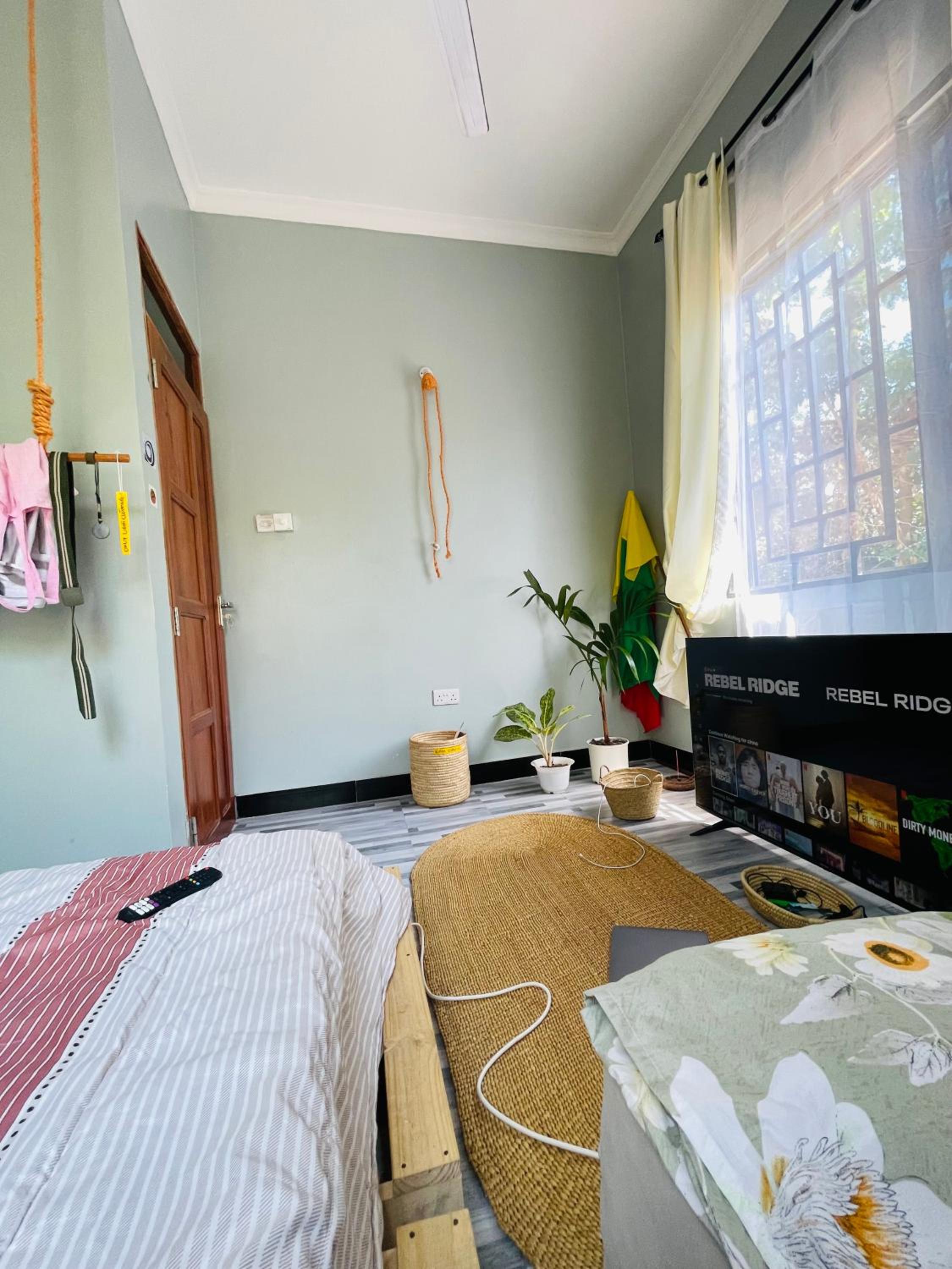 Cozy Room in Dar es Salaam view 3