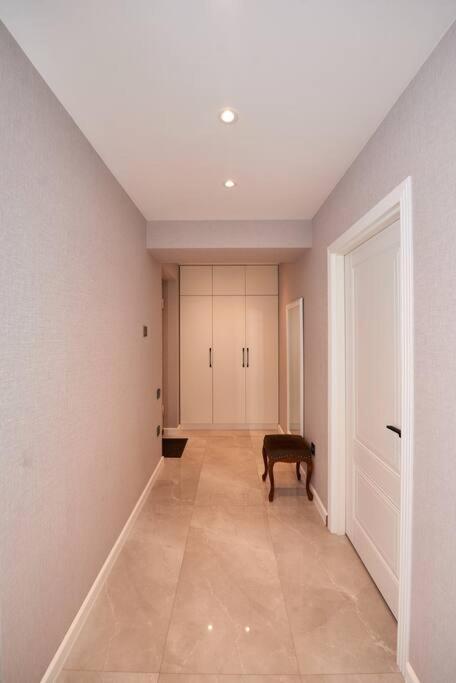 New Apartment in Downtown