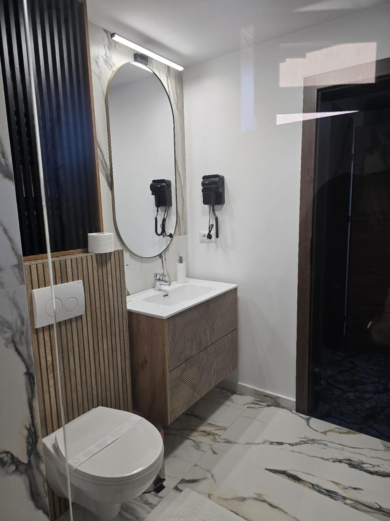 Hotel Yarus