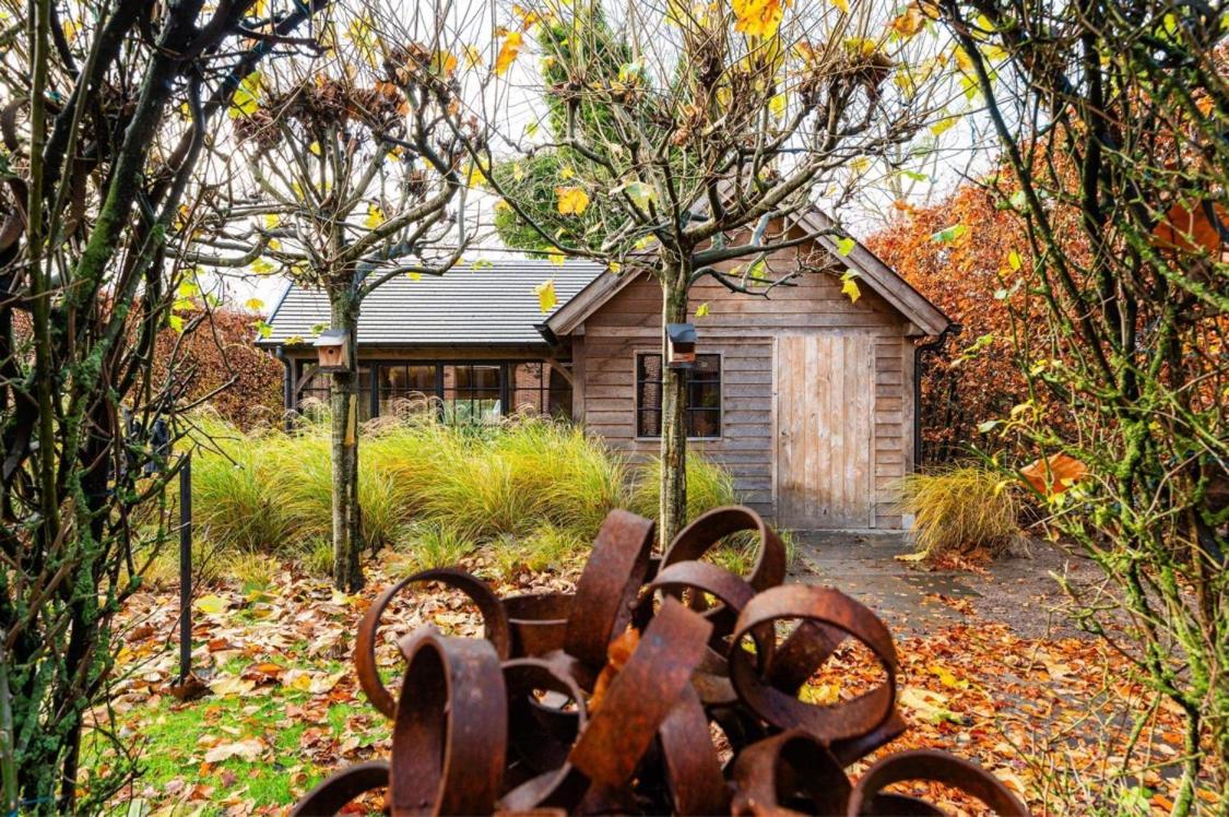 The Cozy Cottage