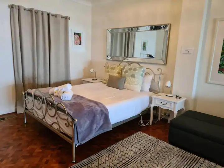 Dalia's Blue Mountain Retreat
