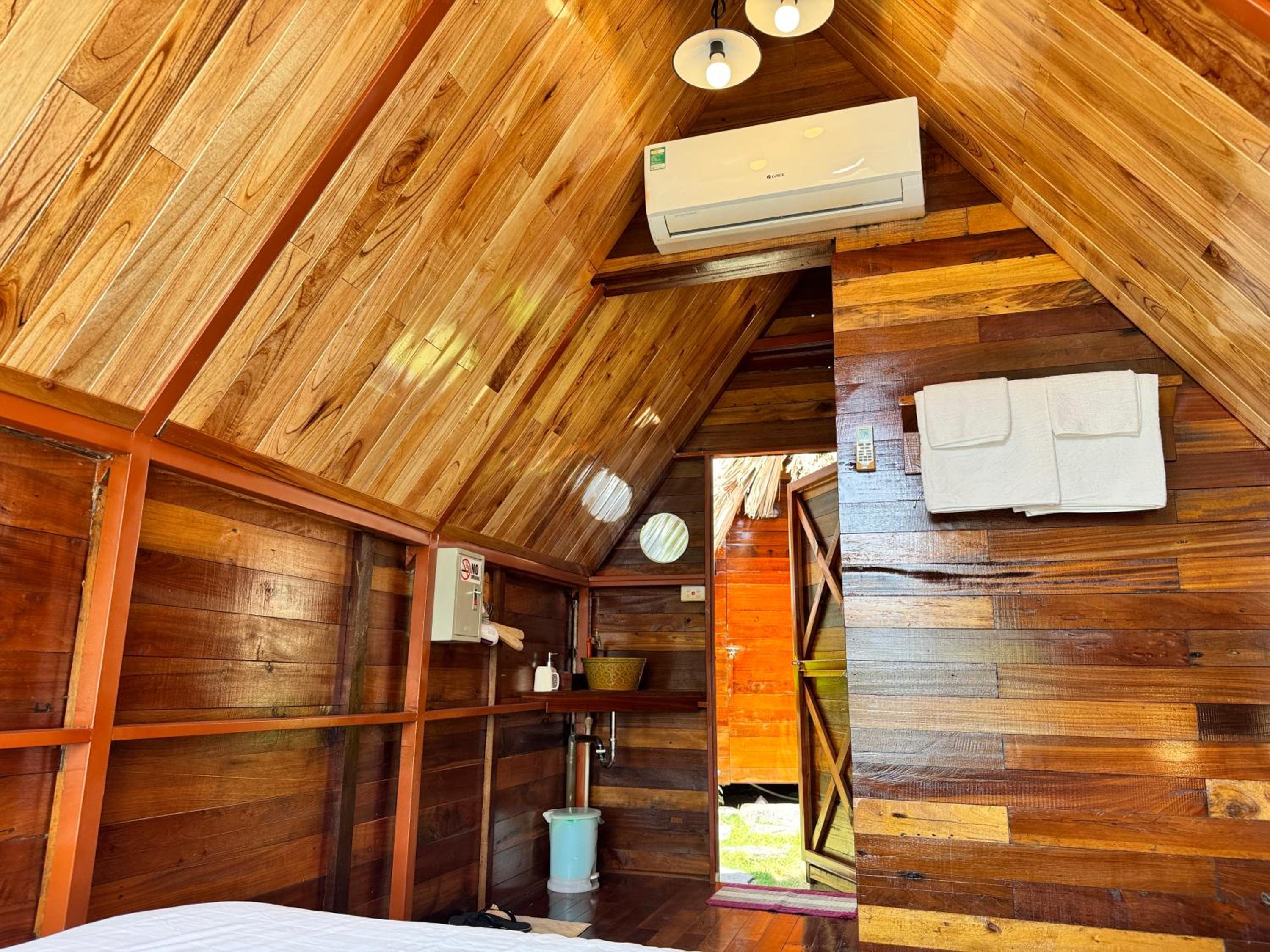 JoyStay view 3