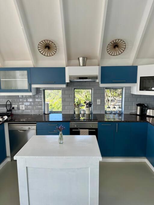 Coastal Charm Villa Kommetjie