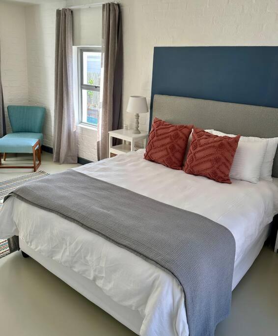 Coastal Charm Villa Kommetjie