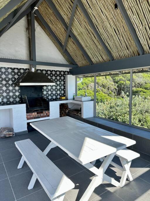 Coastal Charm Villa Kommetjie