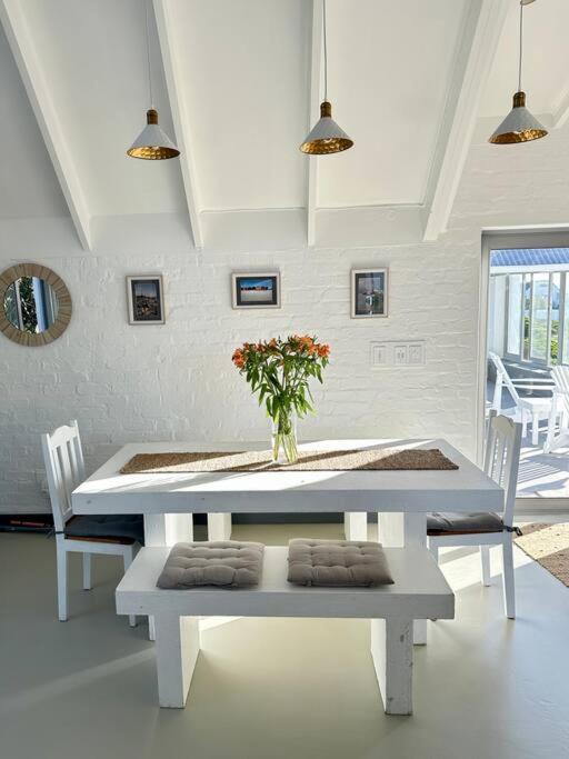 Coastal Charm Villa Kommetjie