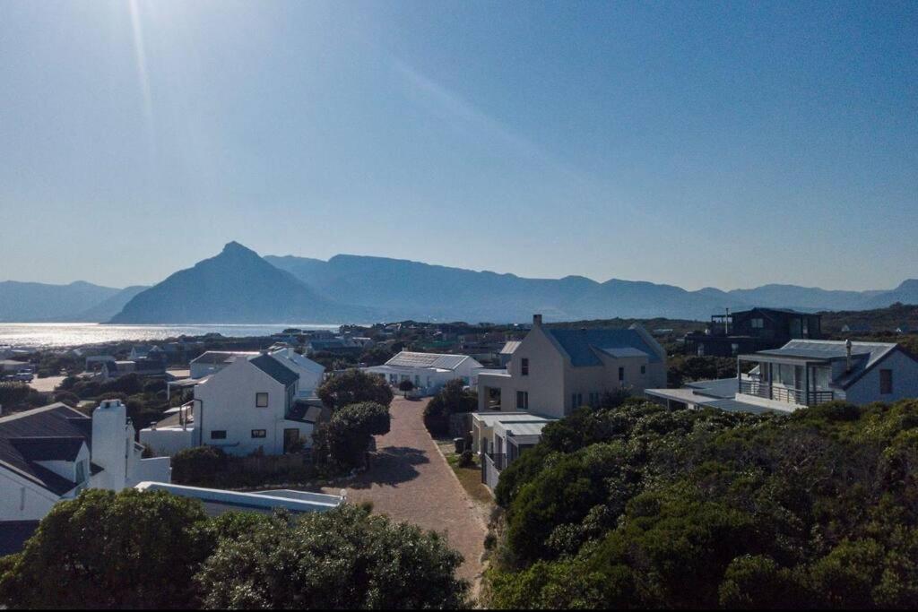 Coastal Charm Villa Kommetjie