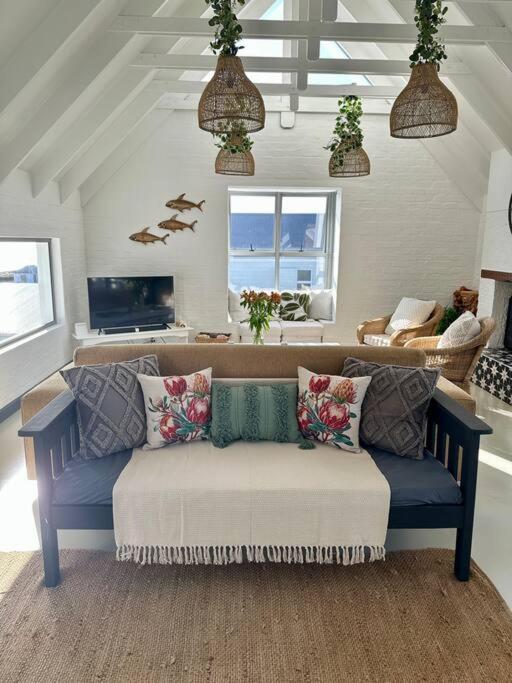 Coastal Charm Villa Kommetjie