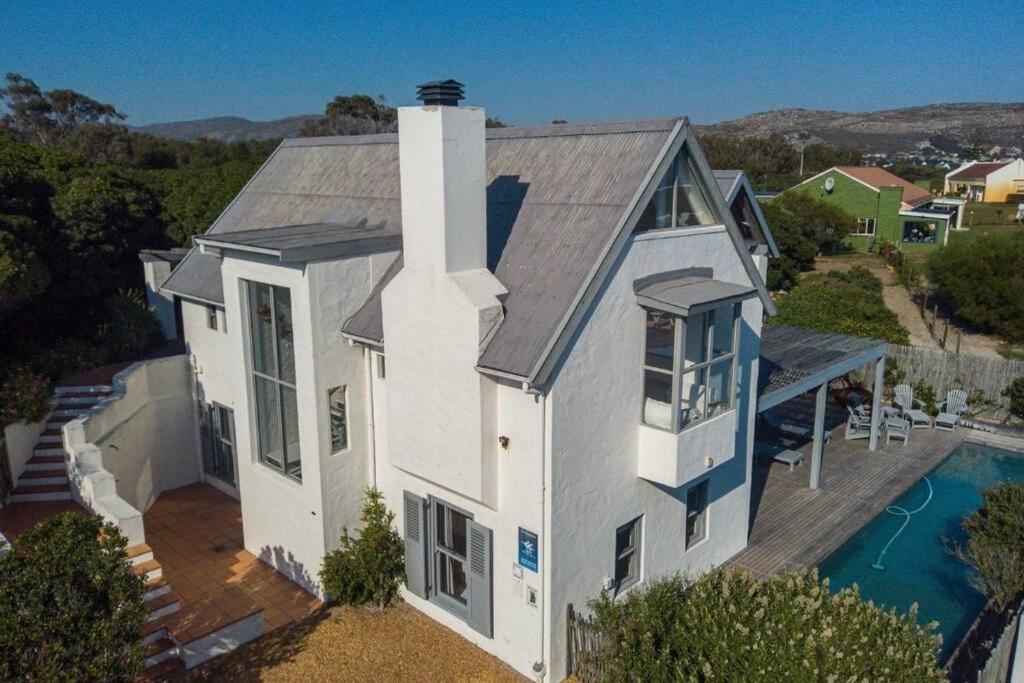 Coastal Charm Villa Kommetjie