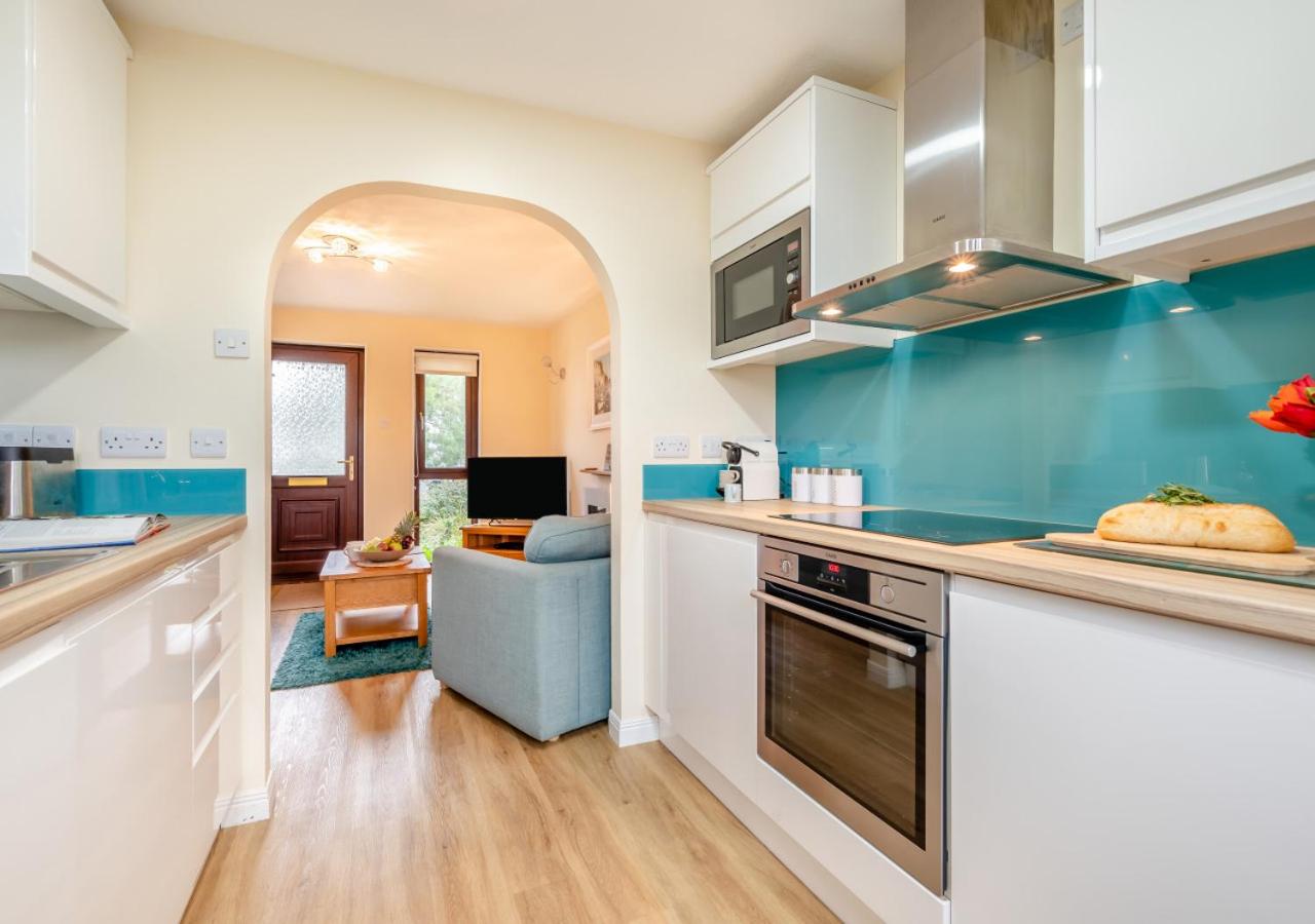 2 Bed in Padstow oc-t30052 view 3