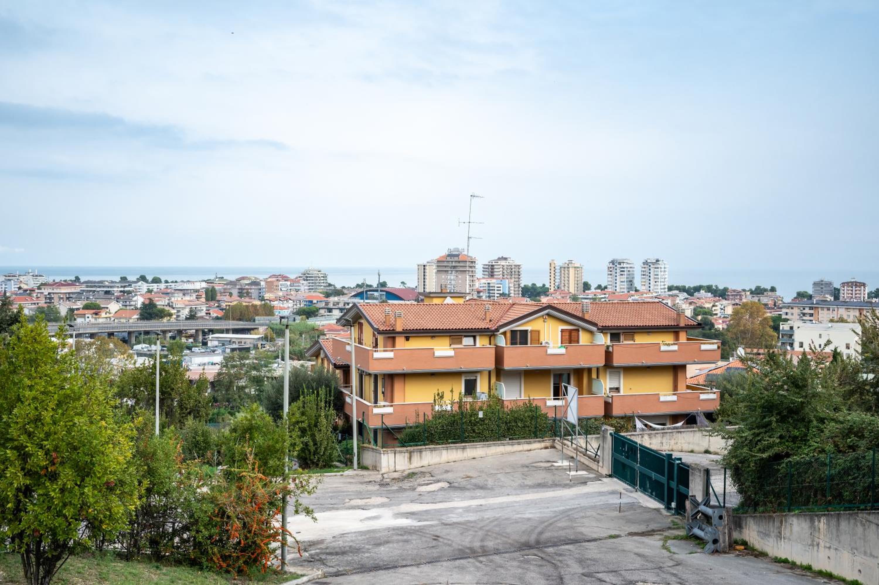 Luxury Apartments Rifugio dell'eleganza Pescara view 3