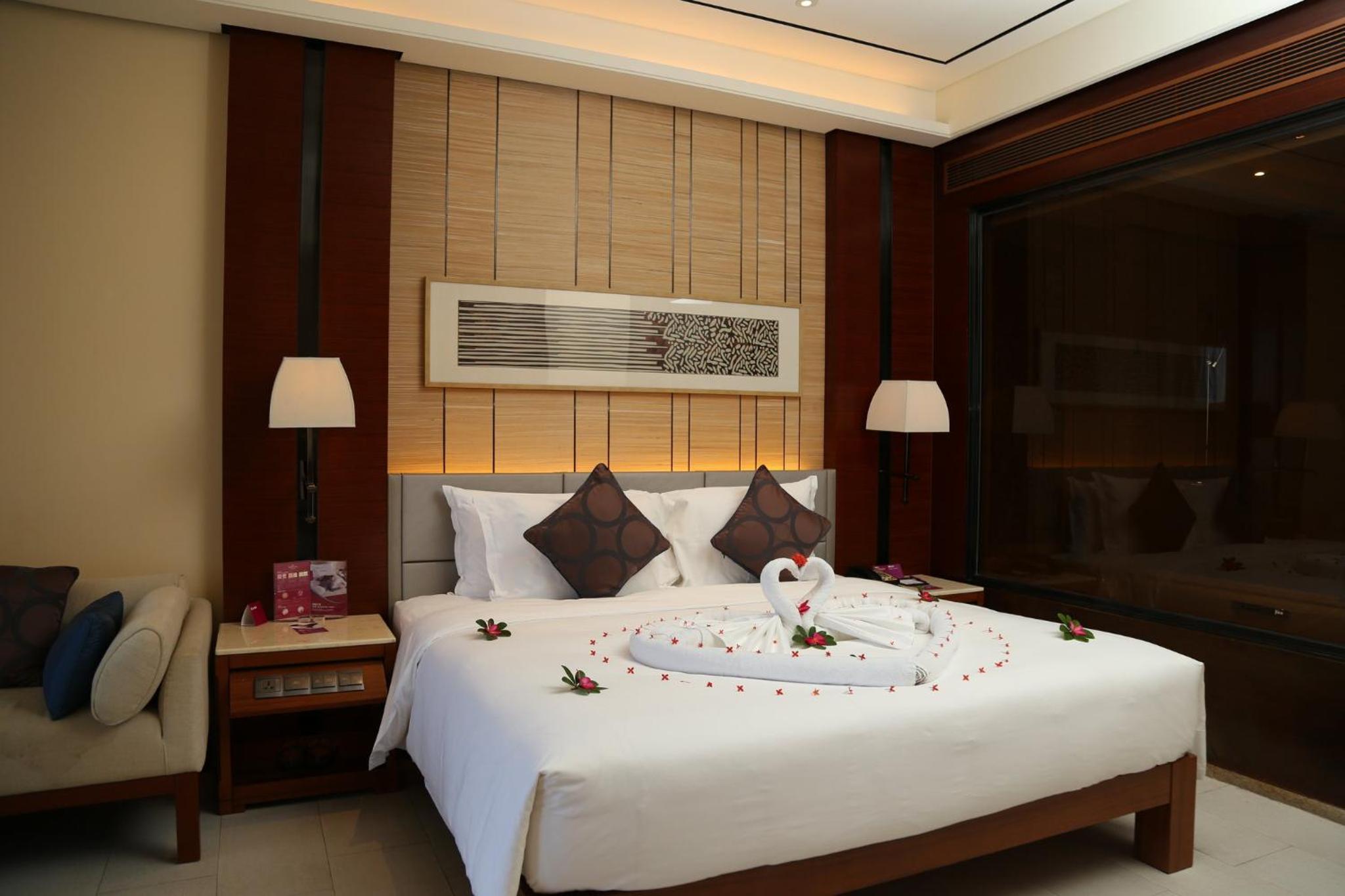 Crowne Plaza Sanya City Center by IHG