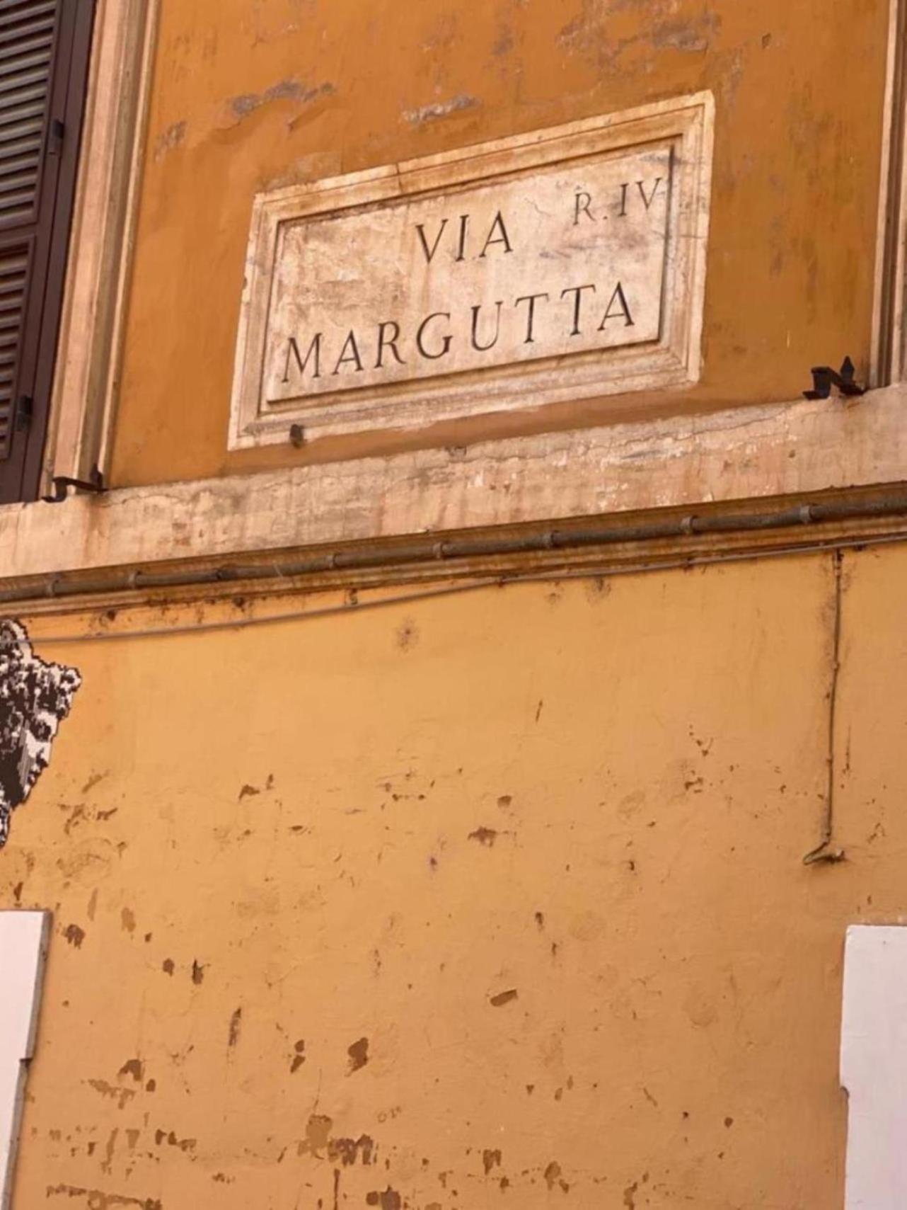 Margutta Domitia Home