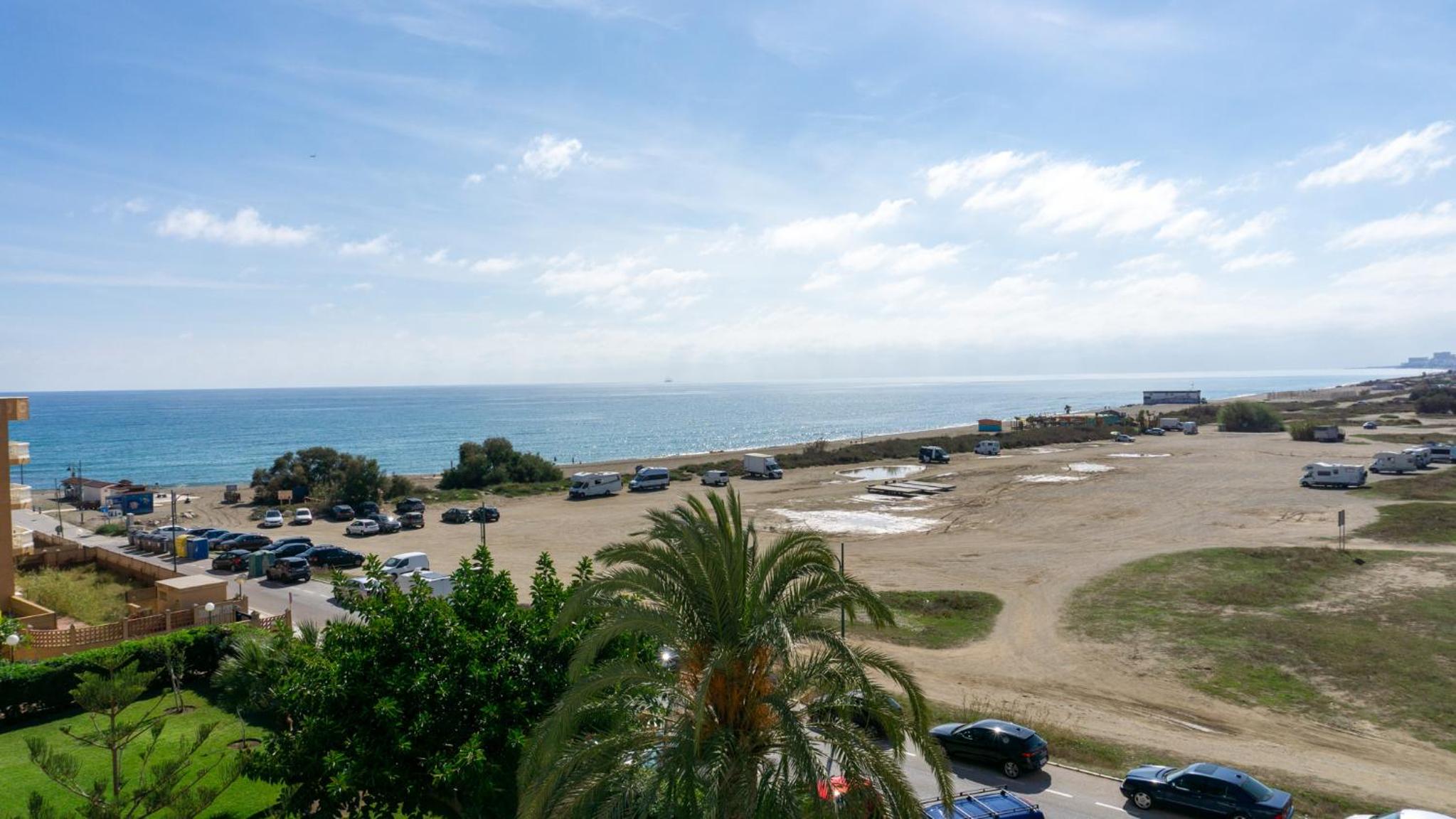 Beach Apartment Guadalmar