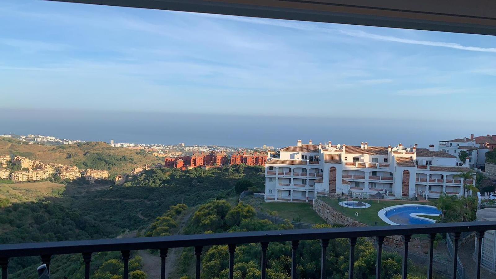 Calahonda-Penthouse Urbanizacion Las Palmeras