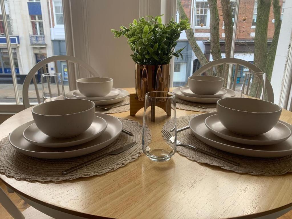 HU1 Triplex City Centre Gem sleeps 6 H7 view 5