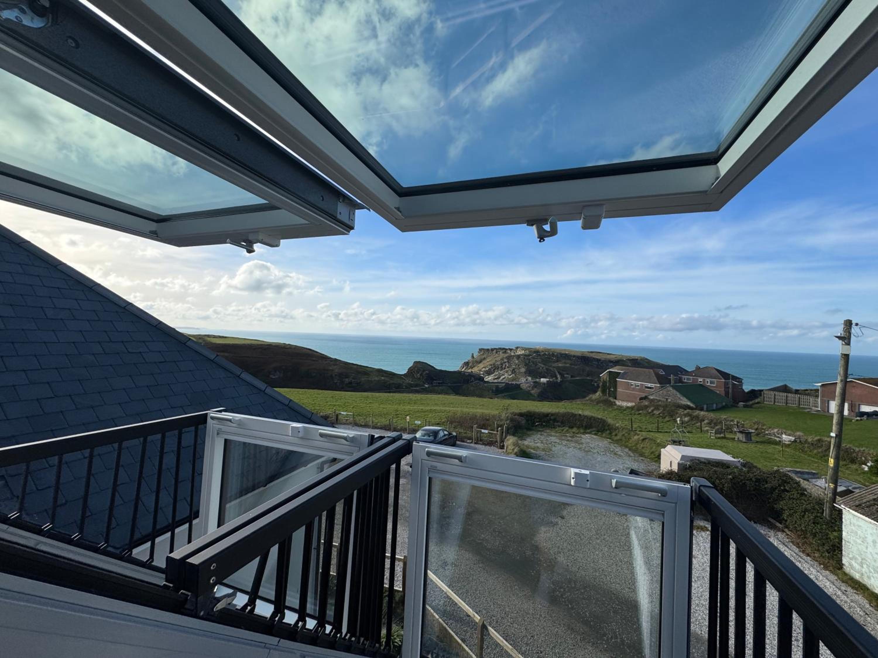Lancelots Breathtaking Sea View with Cabrio Balcony view 2